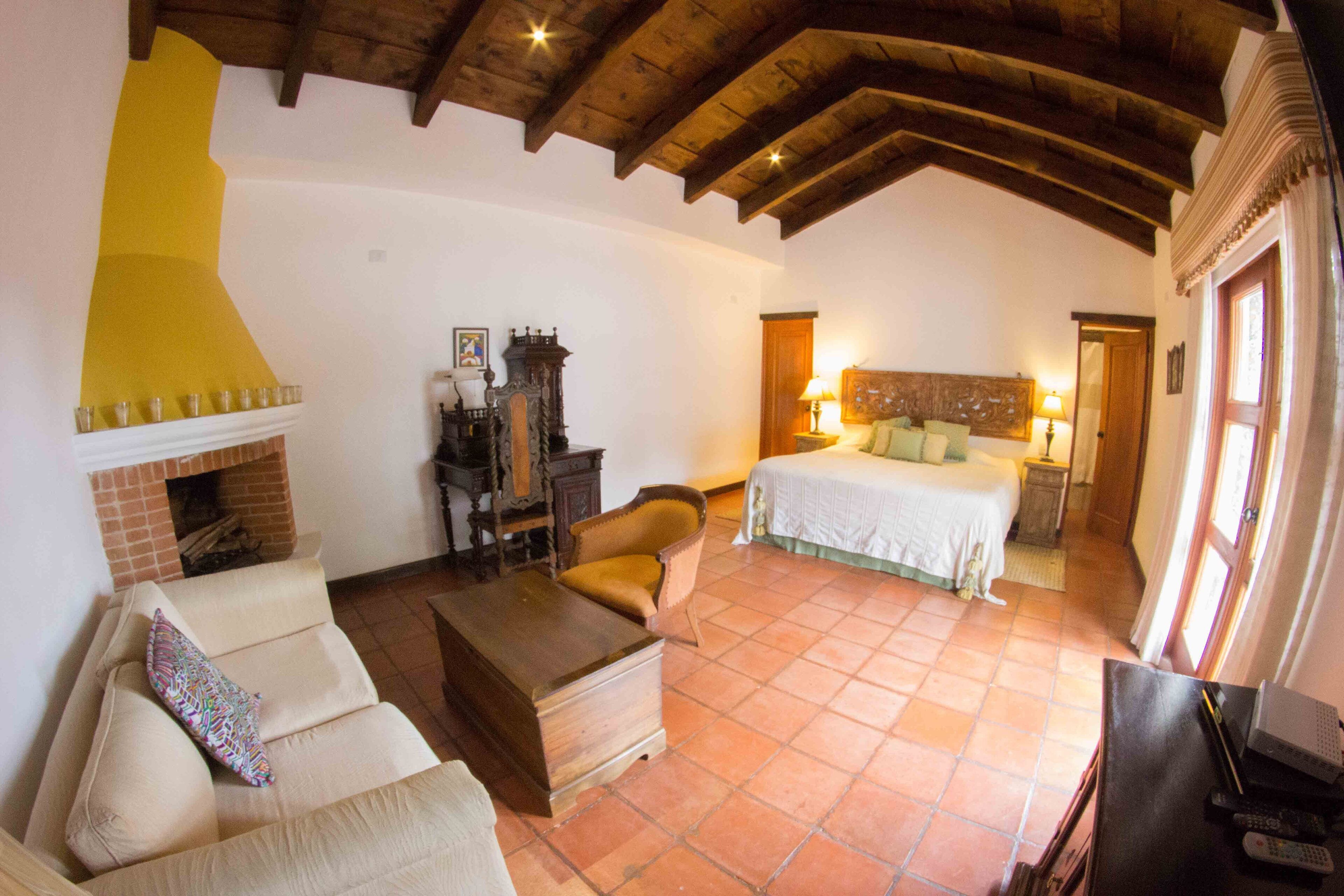 3 sovrum, skrivbord, strykjärn/strykbräda och gratis wi-fi