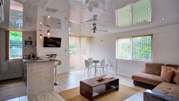 Fernseher, DVD-Player