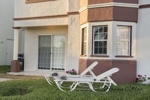 Terrace/patio - Cabo Beautiful 3BDR Home with Pool access, Friends & Family perfect Getaway! (Cabo San Lucas)