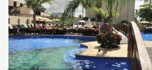 Pool - Oceanfront  Beachfront Condo Vacational Rental Jacó Beach Playa Jacó, costa rica (Garabito)