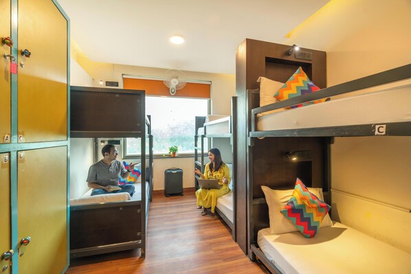 1 bedroom, individually furnished, free WiFi, bed sheets