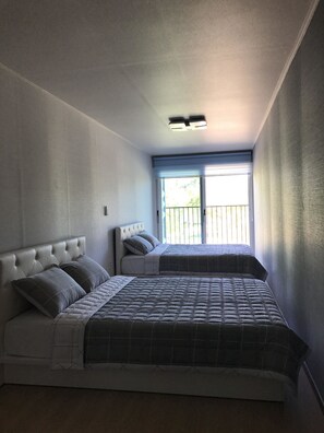 Quarto, 1 quarto, para não fumantes, vista para o oceano | Camas extras/dobráveis (sobretaxa), Wi-Fi de cortesia, roupa de cama