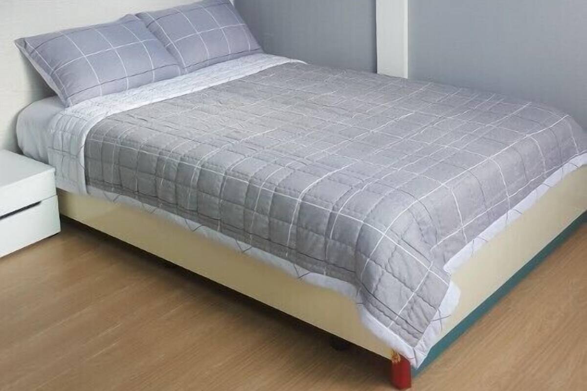 Quarto família, 3 quartos, para não fumantes | Camas extras/dobráveis (sobretaxa), Wi-Fi de cortesia, roupa de cama