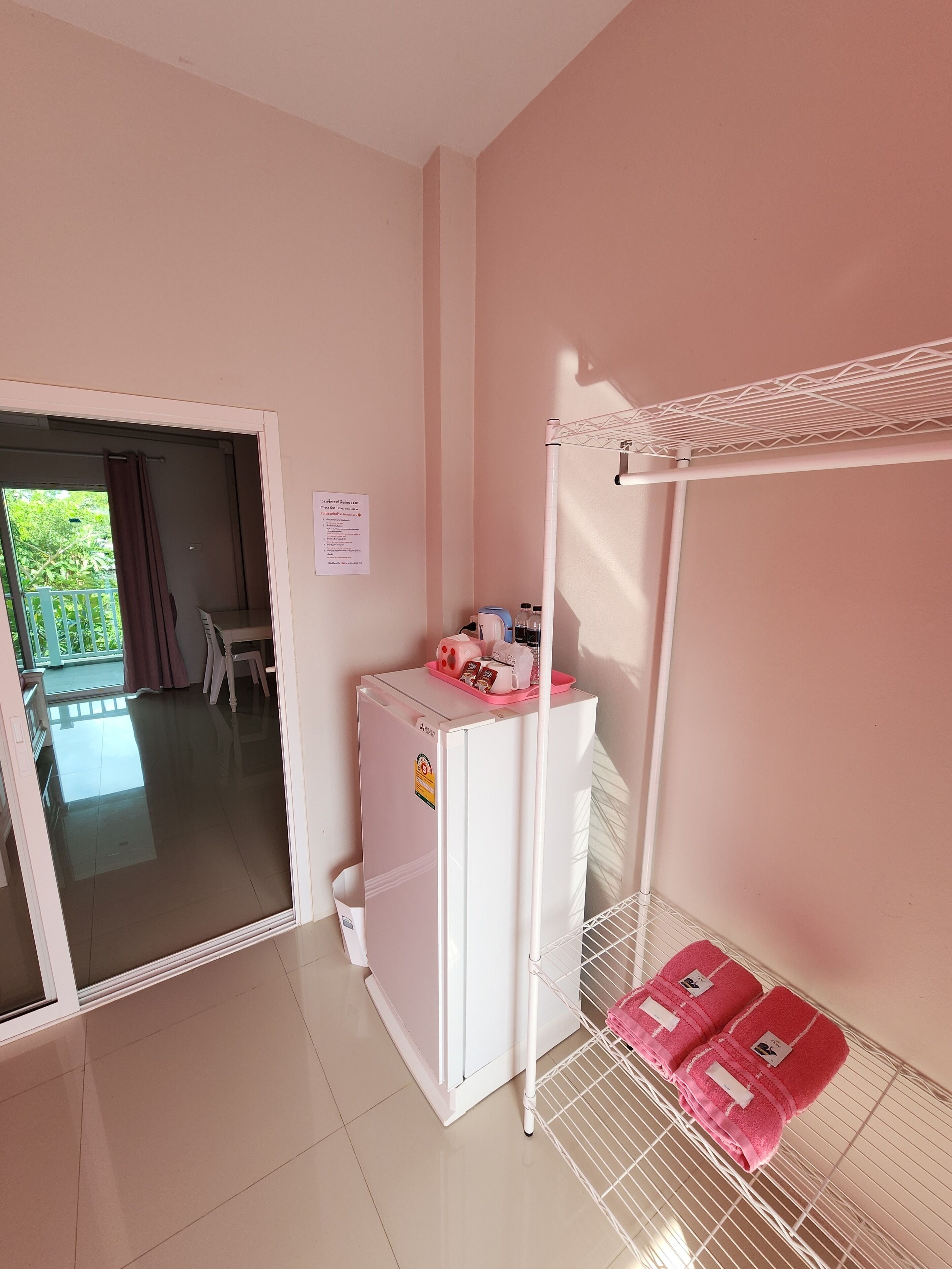 romantic studio | wardrobe