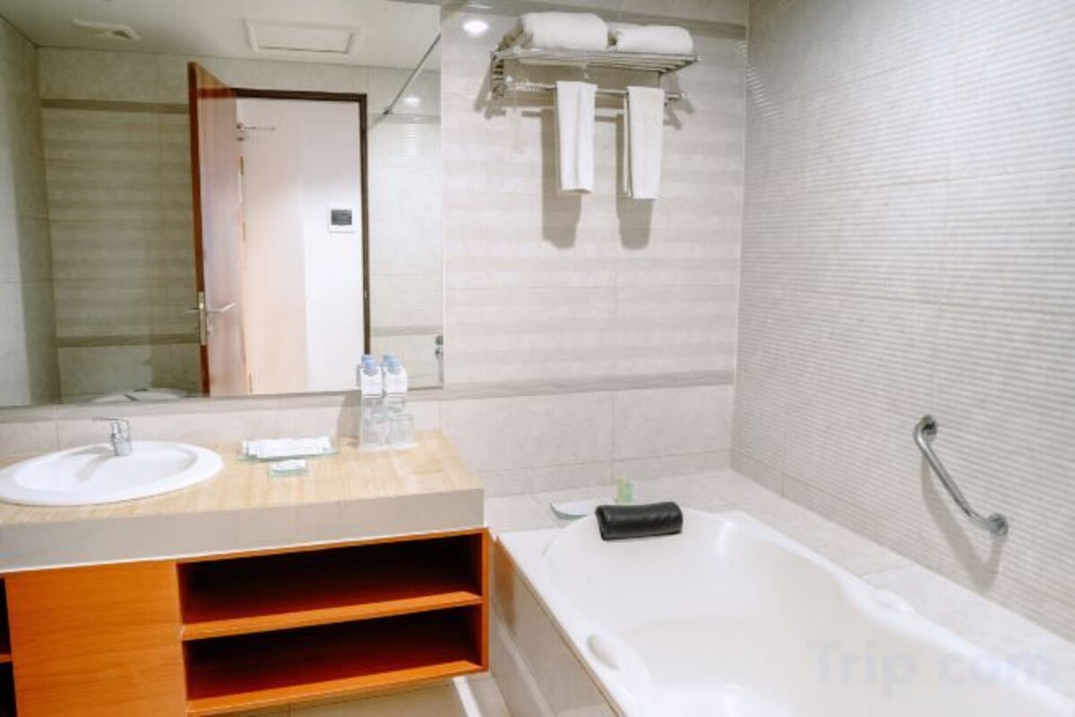 ห้องน้ำ | ฝักบัว, ของใช้ในห้องน้ำฟรี, ไดร์เป่าผม, รองเท้าสวมภายในห้อง
