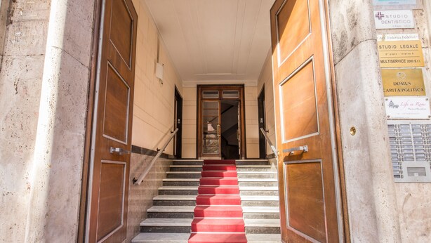 Unclassified image, 1 of 65, button - Life in Rome B&B (Rome)
