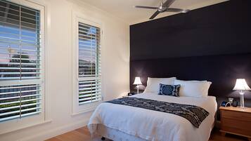 Apartment, 2 Bedrooms | 2 bedrooms, desk, soundproofing, iron/ironing board