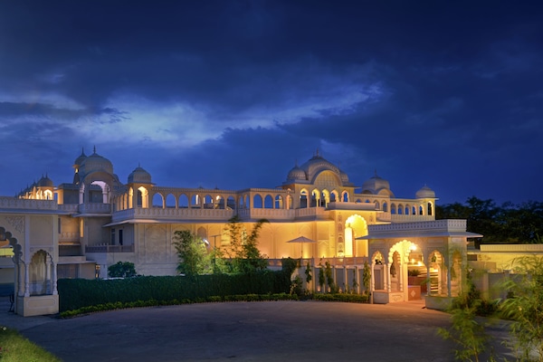 Façana frontal de l'allotjament