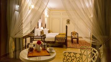 Royal Luxury Suite | Balcony