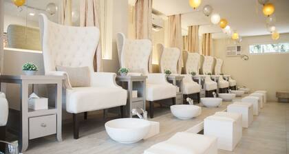 Mellow Apartelle and Tourist Inn