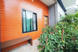 Terrace/patio - VP Resort (Khlong Thom)