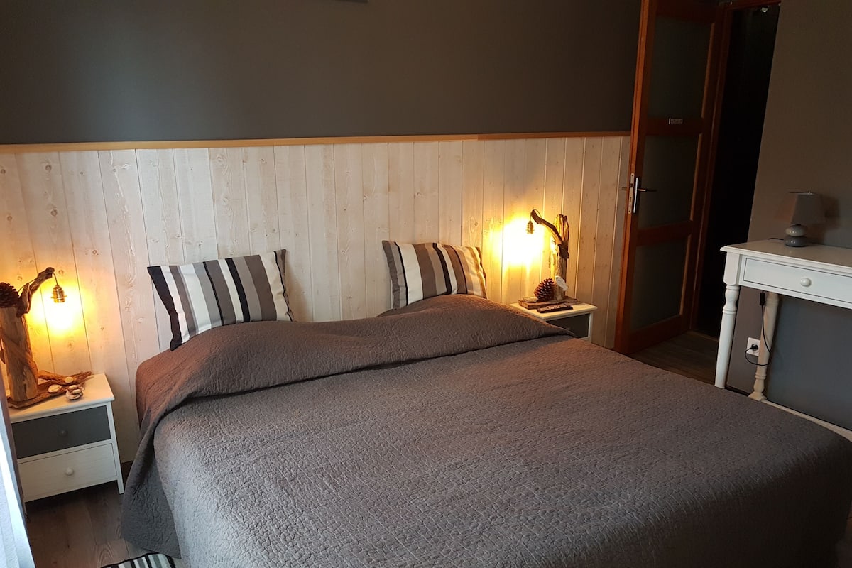 Habitación doble | 1 habitación, ropa de cama de alta calidad y camas con efecto memoria