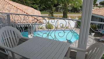 Vue depuis lâhĂ©bergement