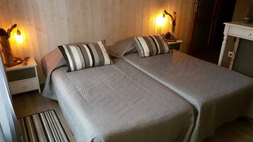 1 chambre, literie de qualité supérieure, matelas mémoire de forme