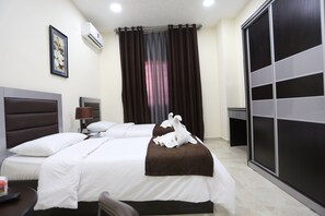 In-room safe, free WiFi - 7Boys Hotel (Amman)