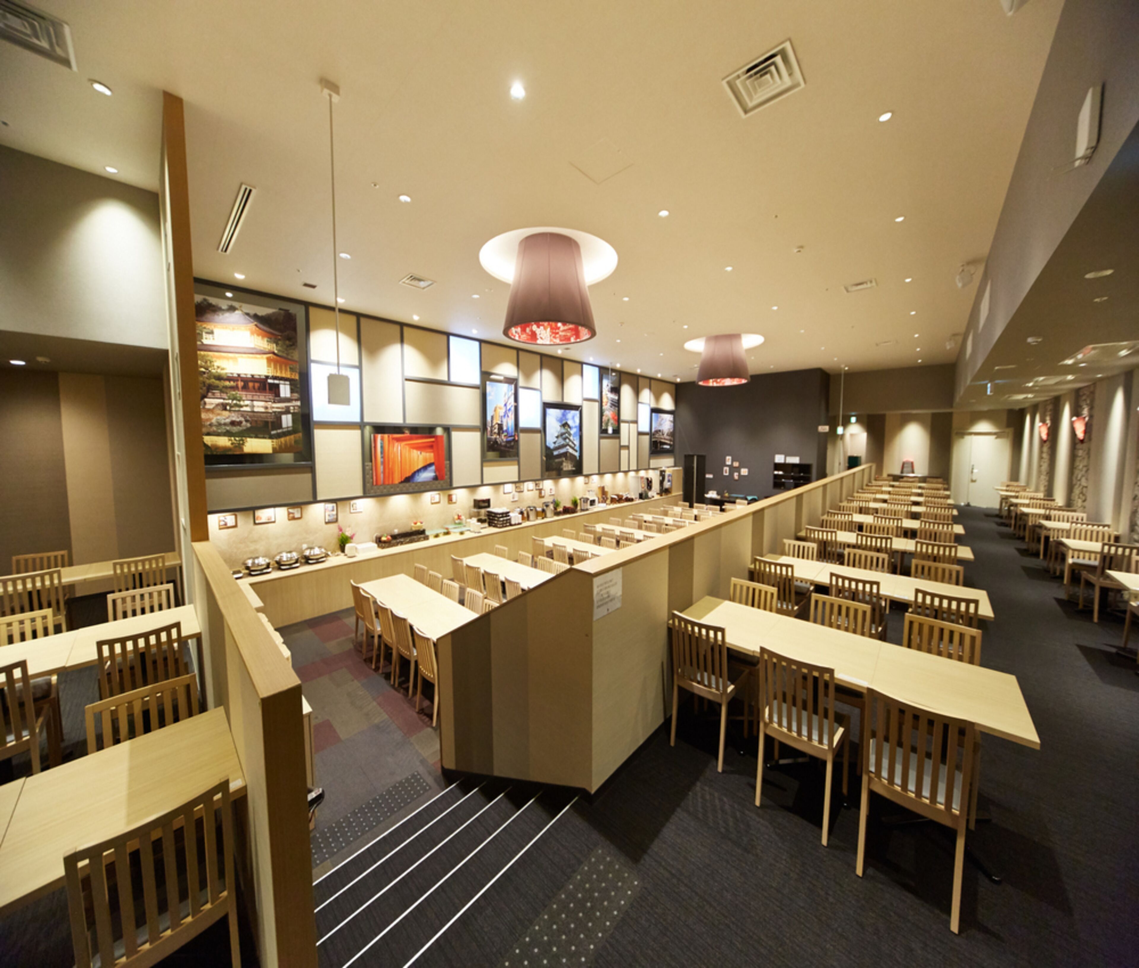 desk, blackout curtains, free wifi, bed sheets