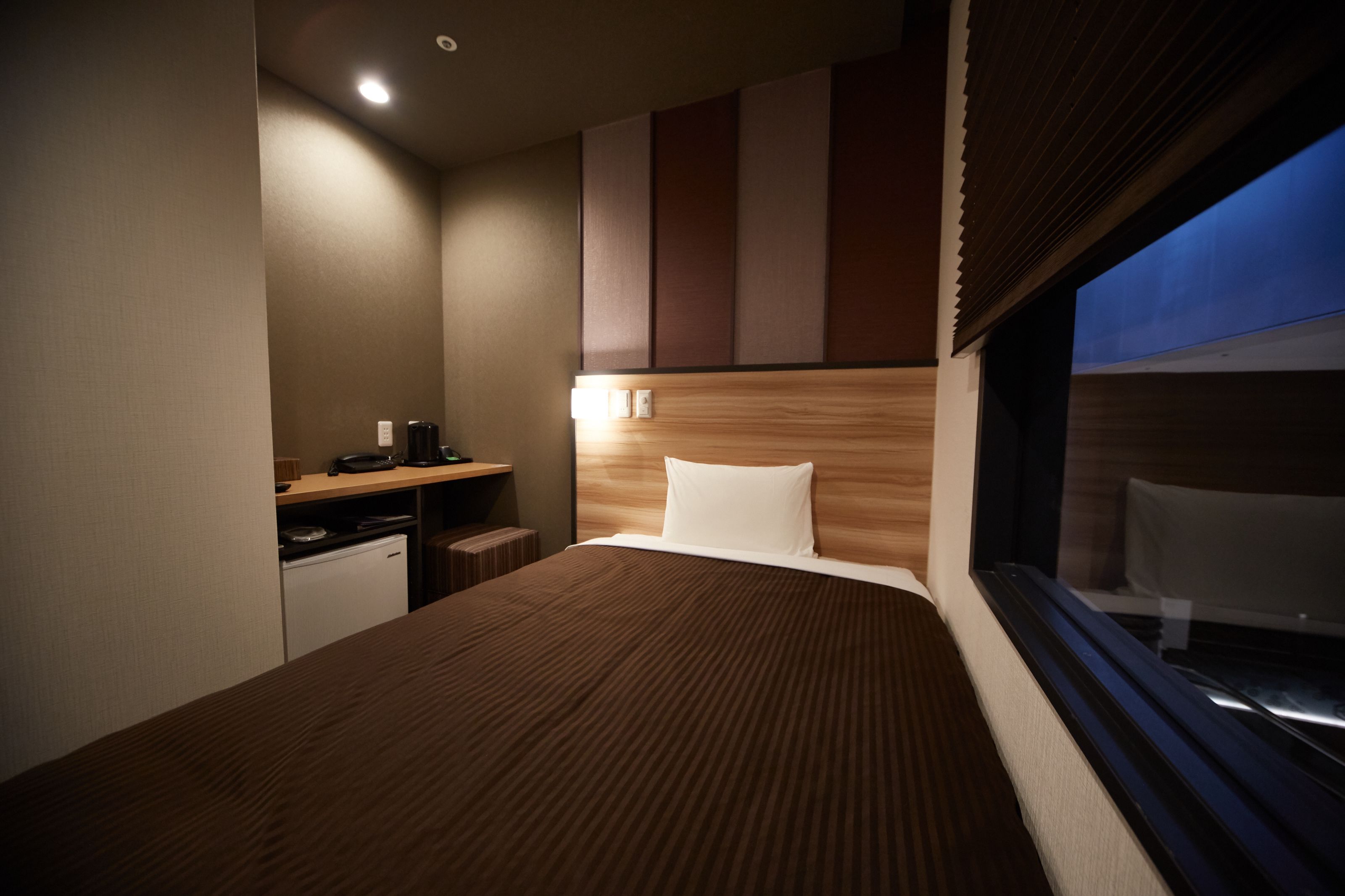 desk, blackout curtains, free wifi, bed sheets