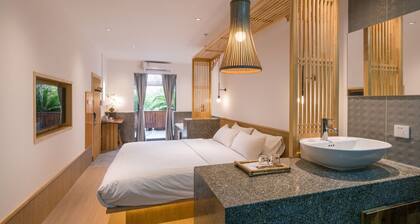 Zen Tea House Seven Stars Park