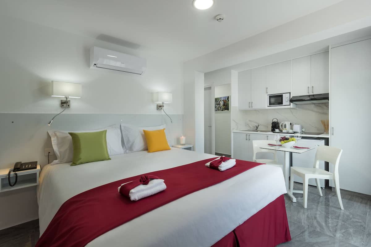 Studio Grand, ban công | Bộ trải giường bằng vải cotton Ai Cập, bộ đồ giường cao cấp 