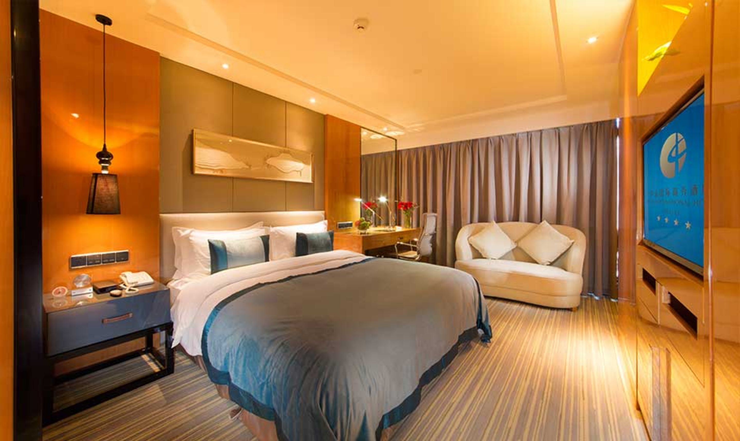 superior double room b | minibar, in-room safe, desk, blackout curtains