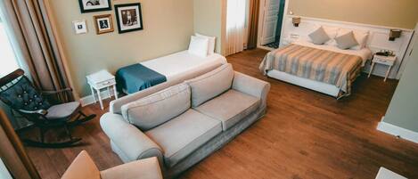 1 bedroom, minibar, in-room safe, desk