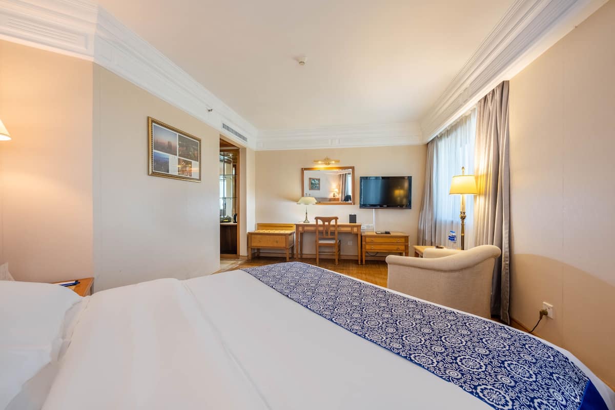 1 bilik tidur, peralatan tempat tidur premium, gebar bulu kapas