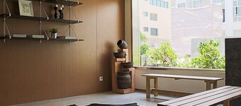 Shanghai Coinfamily Hotel