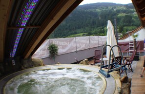Indoor pool, seasonal outdoor pool - Gasthof zum Löwen (Aschau Im Zillertal)
