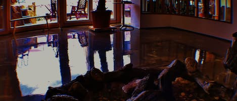 Alberca techada y alberca al aire libre por temporada