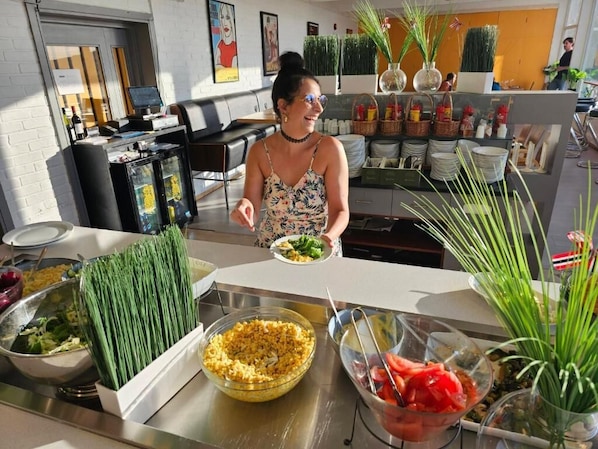 Desayuno buffet incluido todos los días