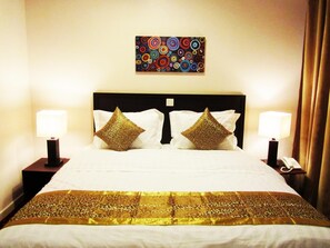 1 habitación, minibar y caja de seguridad en la habitación