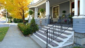 Miscellaneous - Circular Manor Bed and Breakfast (Saratoga Springs)