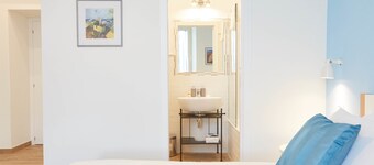 Colosseo Friendly Suite & Rooms