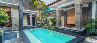 DENAYS HOUSE JIMBARAN