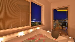 Deluxe Suite, Jetted Tub | Jetted tub - Hediye Hanim Suit Apart (Kas)