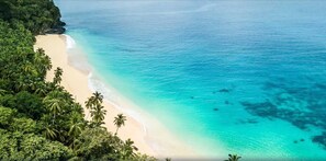 On the beach - Sundy Praia  – Principe Collection (Príncipe Island)