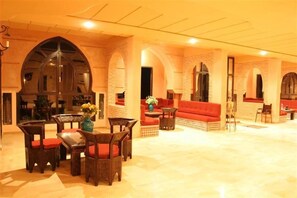 Exterior - Hotel La Kasbah (Aït Benhaddou)