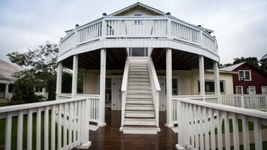 Chambre Standard, 1 très grand lit, non-fumeurs (Blaze) | Balcon