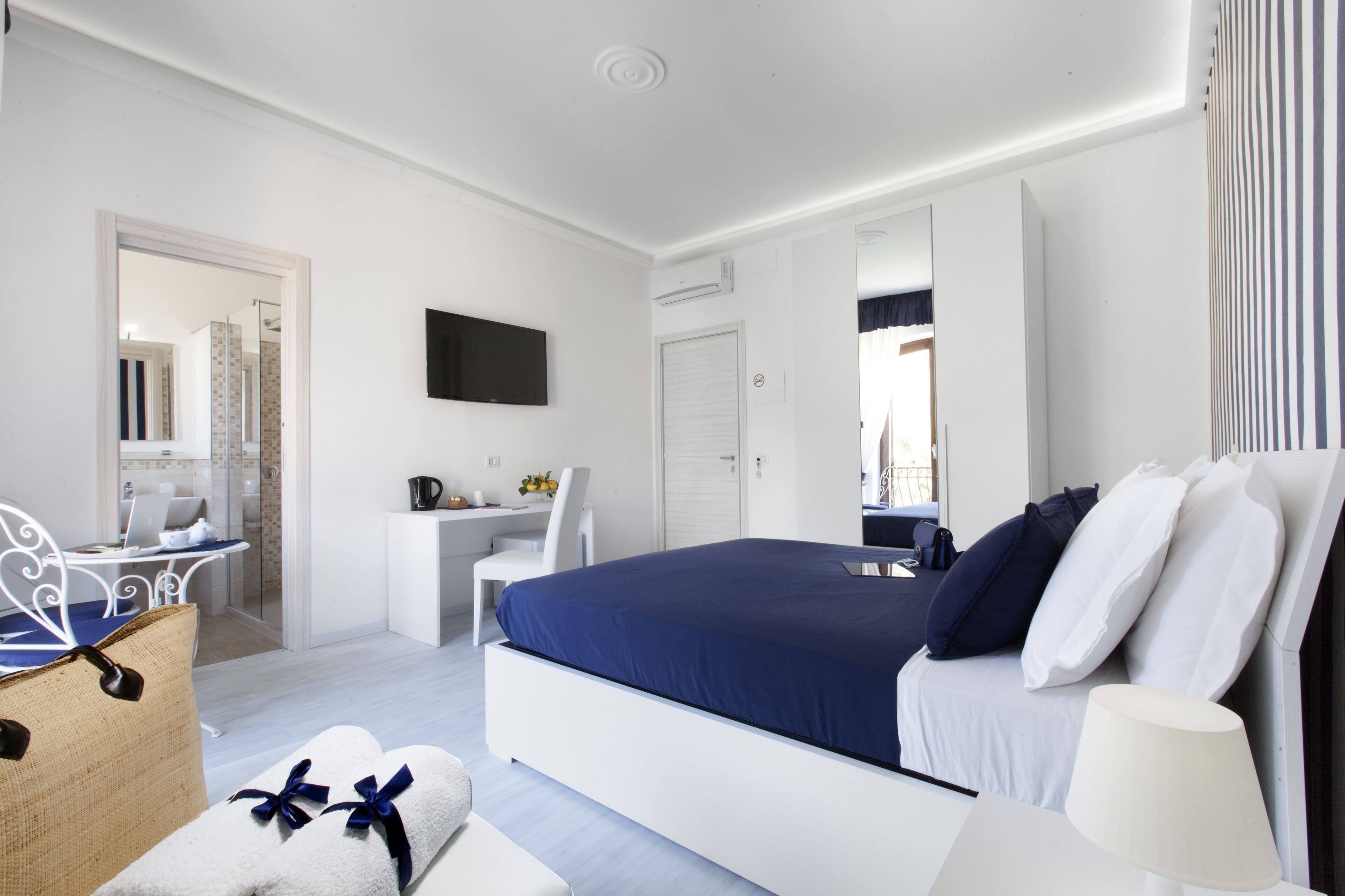 Photo - Villa Iolanda