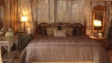 House, 2 Bedrooms | 1 bedroom, premium bedding, desk, iron/ironing board