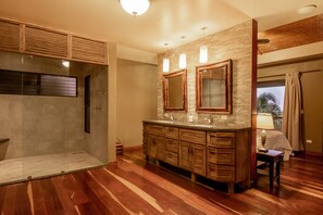 Ferienhaus, 3 Schlafzimmer, Meerblick, Poolseite | Badezimmer
