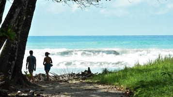 Beach nearby, white sand, beach towels, beach massages