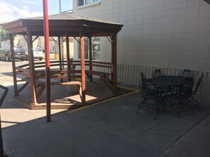 Gazebo - Teton Lofts (Idaho Falls)