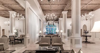 Tropicals of Palm Beach