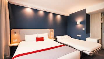 Ofnæmisprófaður sængurfatnaður, öryggishólf í herbergi, skrifborð