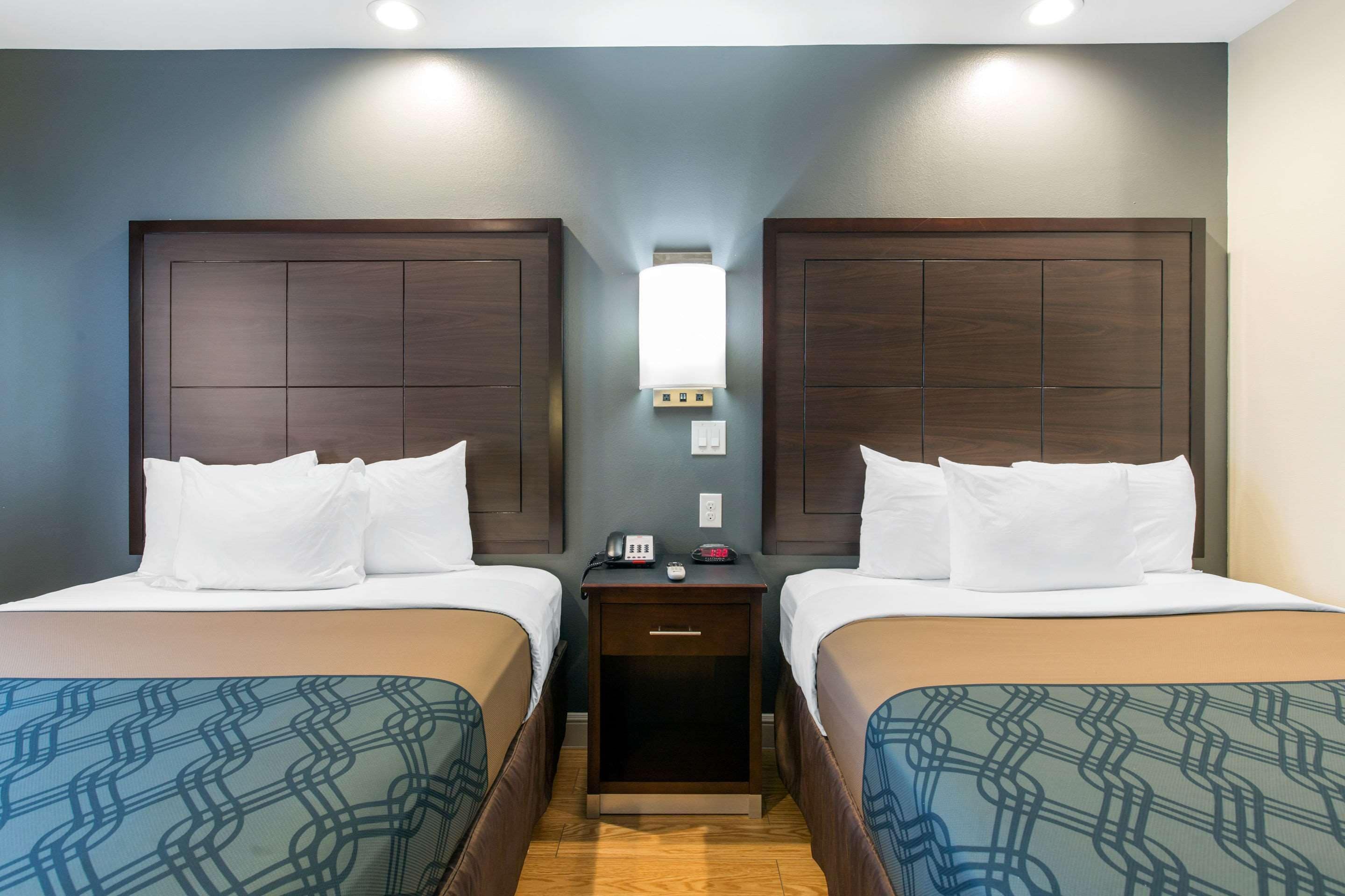 Foto - Econo Lodge Inn & Suites Houston Willowbrook