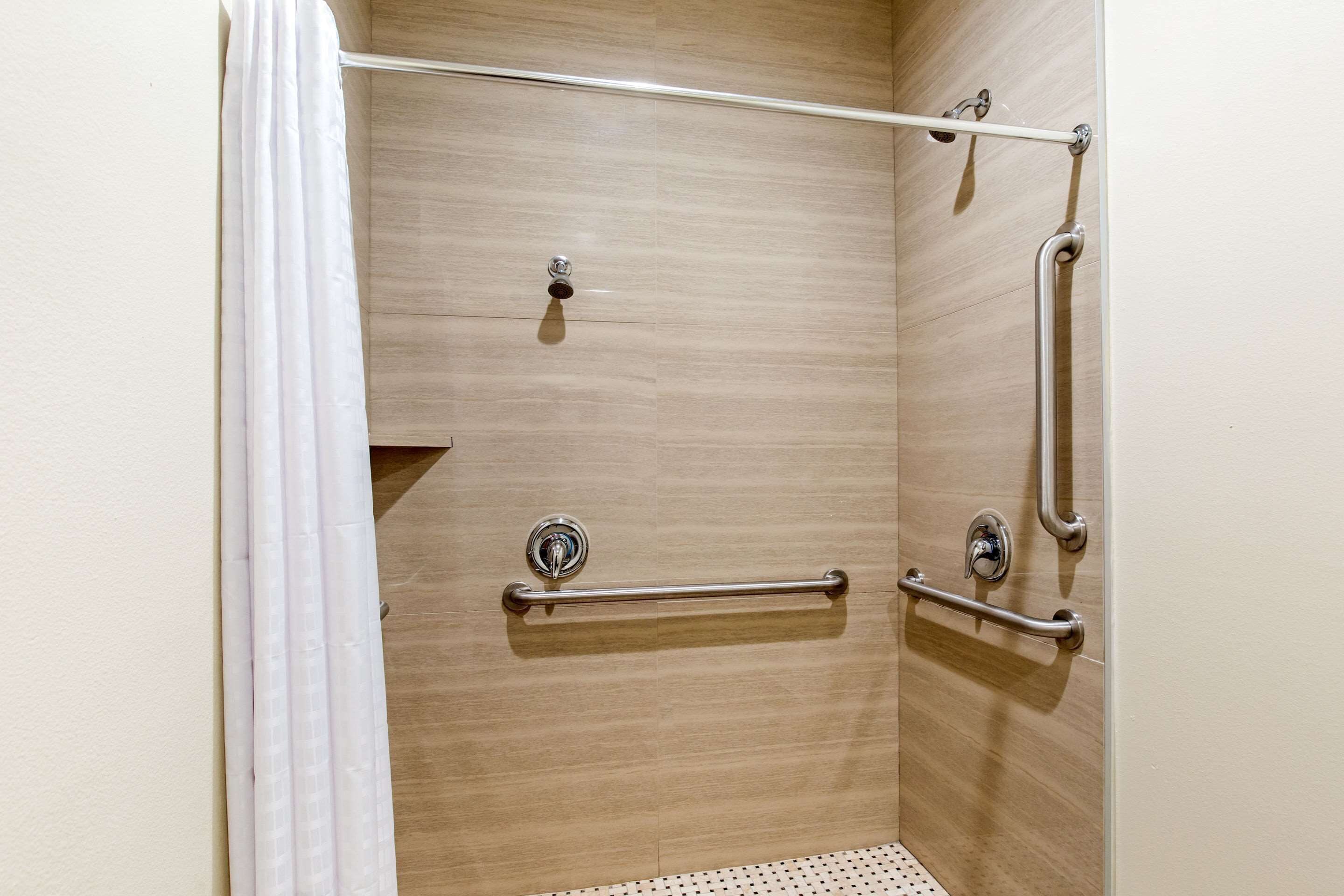 Foto - Econo Lodge Inn & Suites Houston Willowbrook