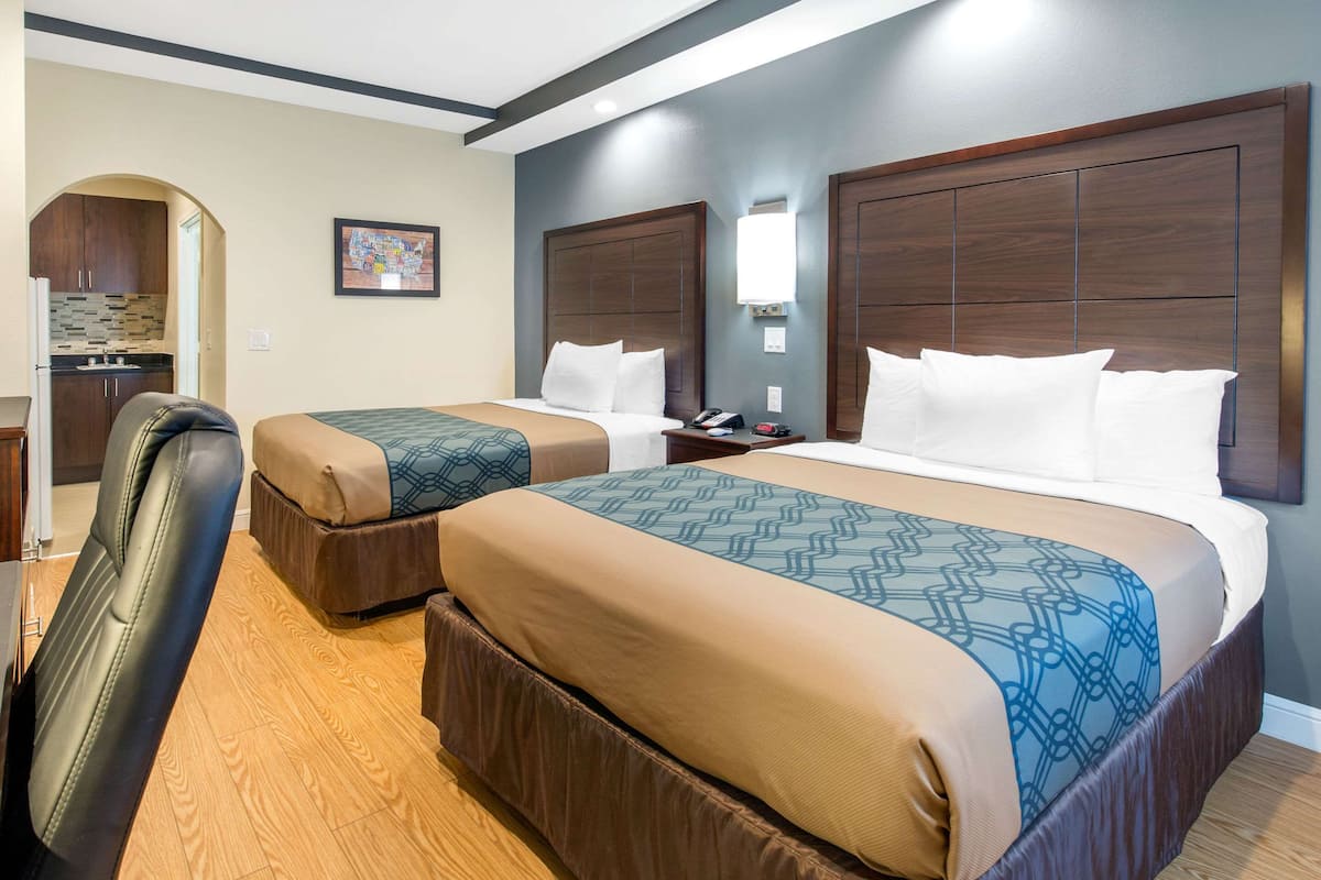 Standard Room, 2 Queen Beds, Non Smoking (Efficiency) | Premium bedding, desk, iron/ironing board, rollaway beds (surcharge)