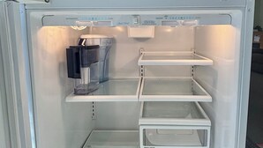冷蔵庫、オーブン、コンロ、食器洗い機