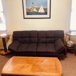 Smart TV, Netflix, reproductor de DVD y juguetes 